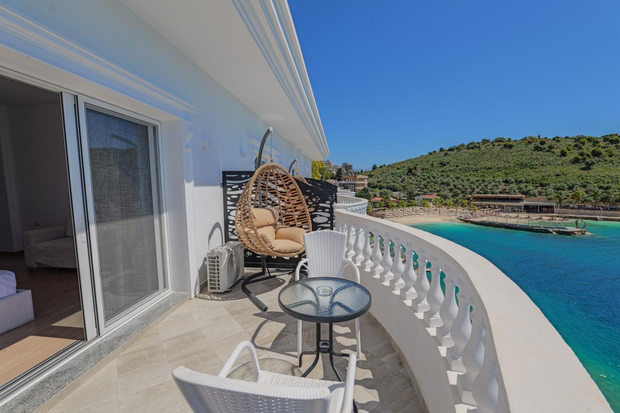 Juna 4* Sarande